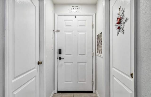 4106 CENTRAL SARASOTA PARKWAY