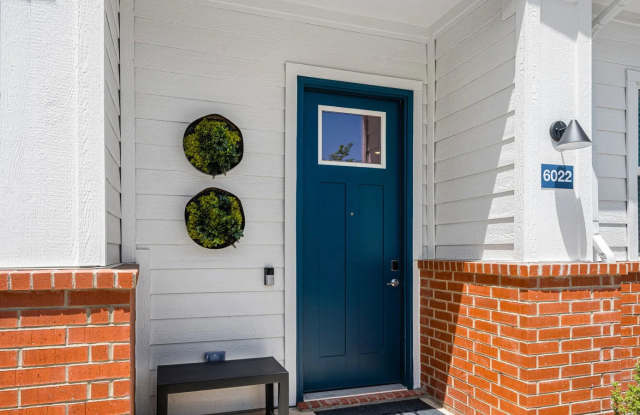 220 West Melissa Road