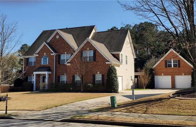1105 WHITE PETAL Cove
