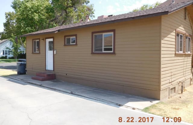 410 W 20th St - 410 West 20th Street, Merced, CA 95340