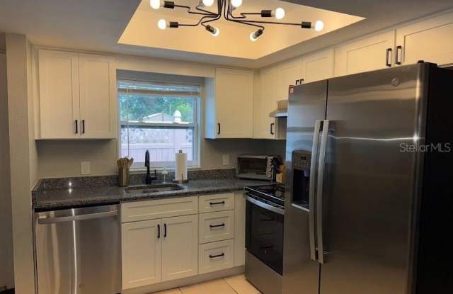 3074 BROOKVIEW AVENUE