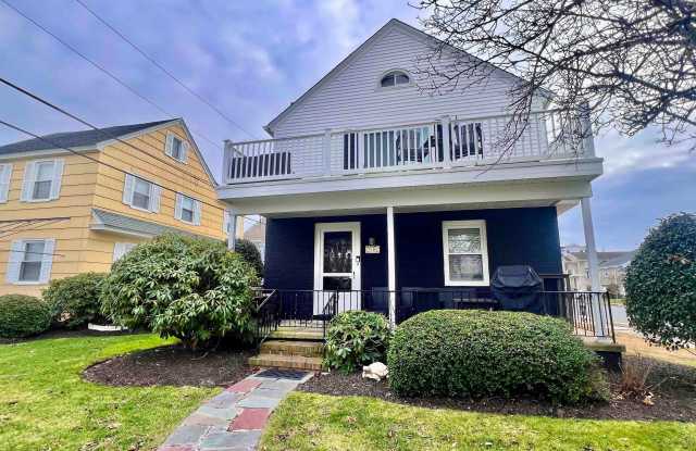 Photo of 9104 Winchester Ave