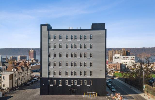 Photo of 70A Ashburton Avenue unit: 7C