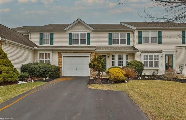 294 Park Ridge Drive - 294 Park Ridge Drive, Northampton County, PA 18040