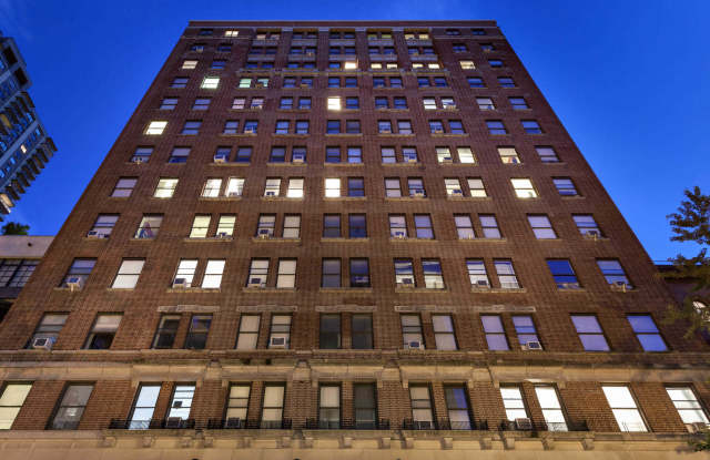 Parc Coliseum Apartments