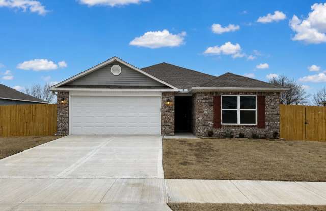 Newer Construction 3 bedroom 2 bath home!
