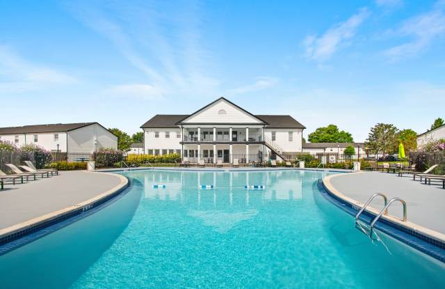 Lake Castleton Apartment Homes