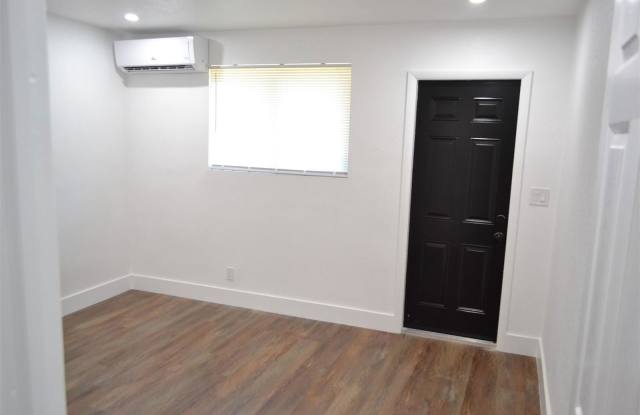 920 Northwest 8th Avenue