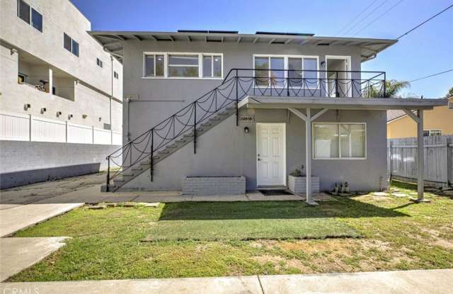14916 Wyandotte