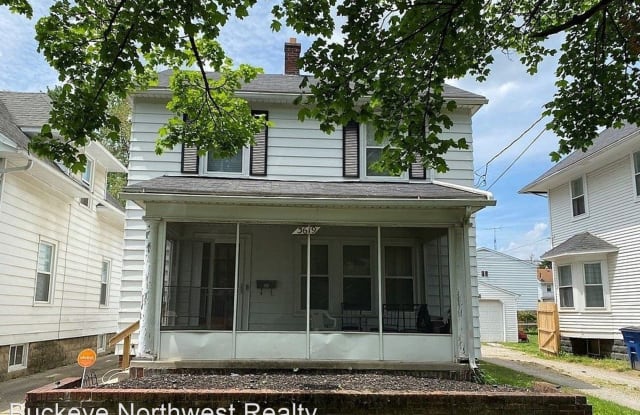 3619 Hoiles Ave - 3619 Hoiles Avenue, Toledo, OH 43612