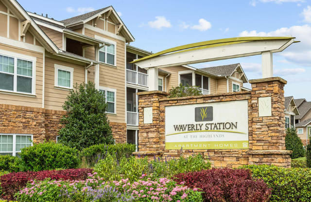 Waverly Station at the Highlands