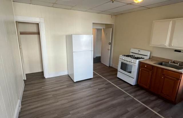 Studio Apartment for Rent – Utilities Included!