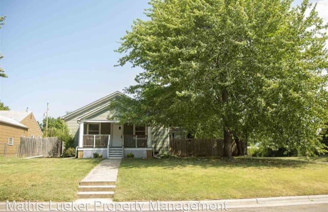 502 W Vine - 502 West Vine Street, Junction City, KS 66441