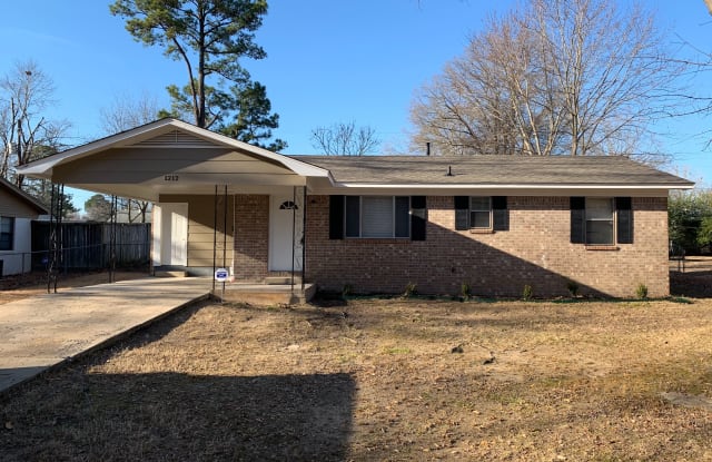 1212 Eastview Dr - 1212 Eastview Drive, Jacksonville, AR 72076