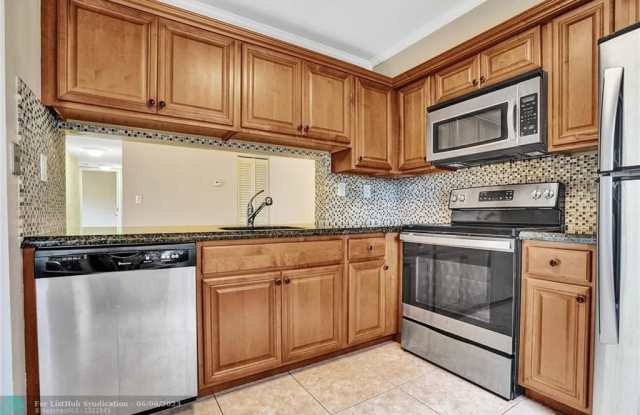 409 GARDENS DR