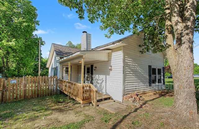 3504 Brevard Rd