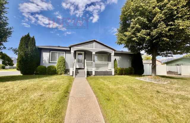 863 Artesian Road