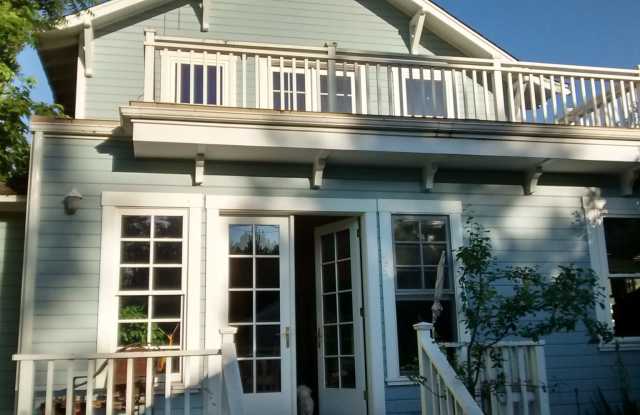 Large, Centrally Located Craftsman Home in Ashland | Available November