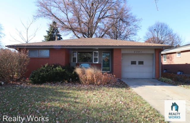 2241 South Cotner - 2241 South Cotner Boulevard, Lincoln, NE 68506