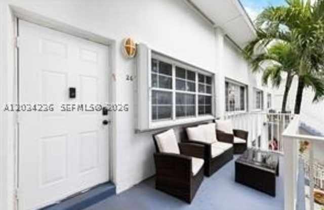 9745 Bay Harbor Ter