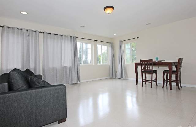 99-577 Aiea Heights Drive