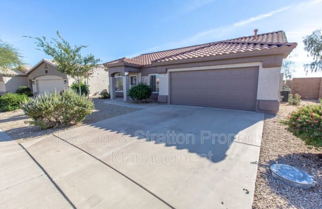 13659 W Utica Dr - 13659 West Utica Drive, Sun City West, AZ 85375