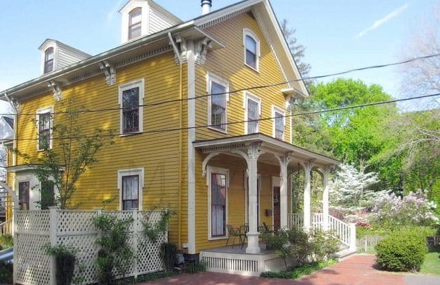 8 Huson St - 8 Hudson Street, Cambridge, MA 02138