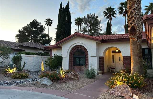 7512 Dry Pines Circle