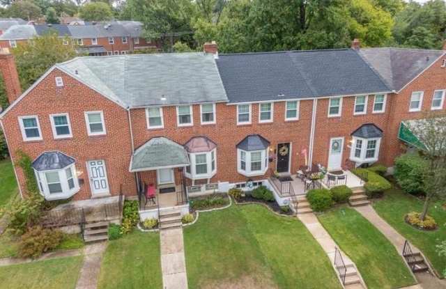 Photo of 1660 ABERDEEN RD