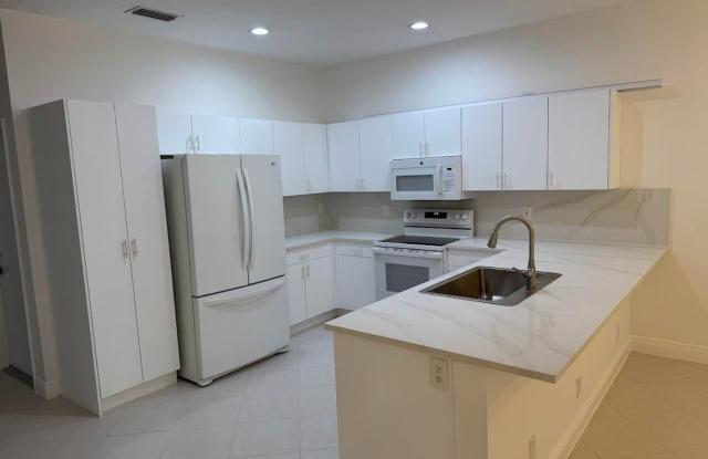 Photo of 18237 BOCA WAY DR BOCA RATON, FL 33498