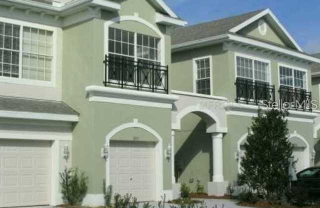 2052 PARK CRESCENT DRIVE