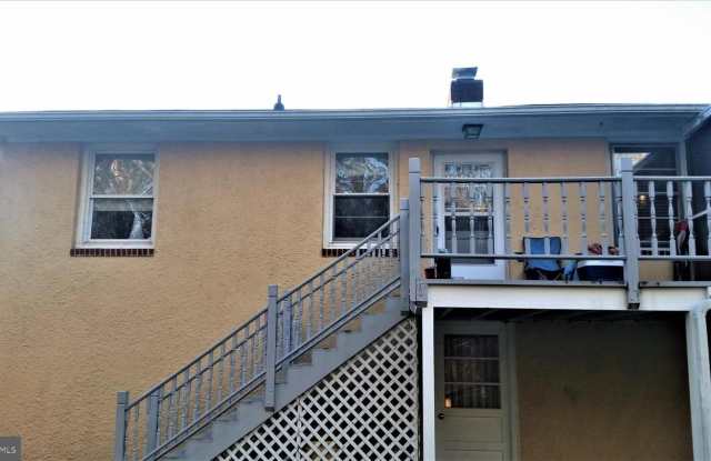 Photo of 1154 S STEAMBOAT RD