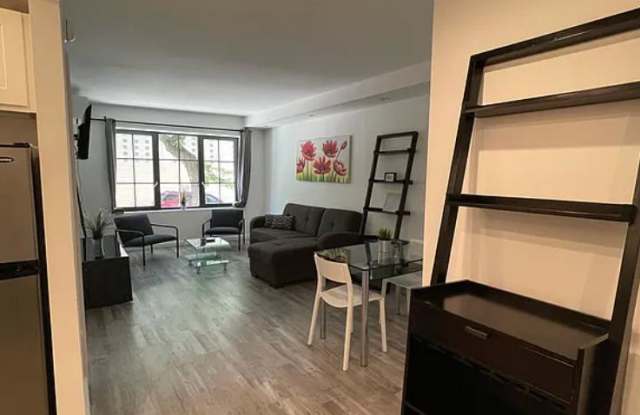433 West 53rd Street
