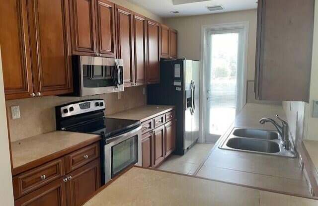 Photo of 5820 N Flagler Drive