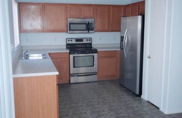 Avondale 3+den home!