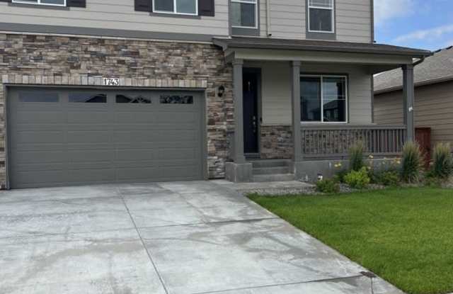 1743 Floret Drive
