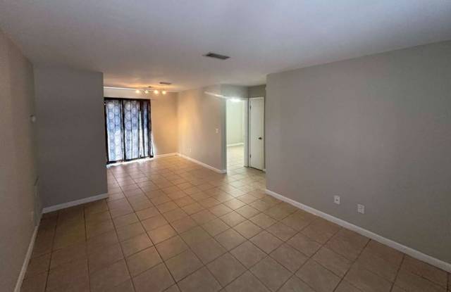 3894 NW ARCHER ST 101