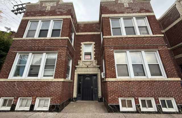 Photo of 5952 West Roosevelt Road