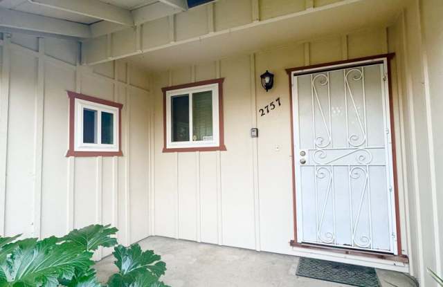 Charming 3-Bedroom Home in the Heart of Redding!