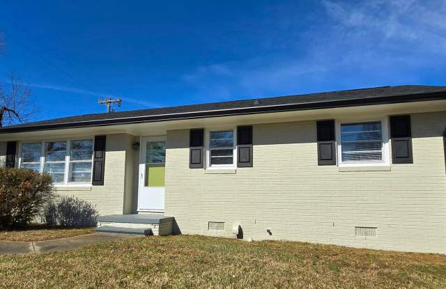 Spacious 3-Bedroom Home for Rent – 383 Harden St, Burlington – $1,495/month