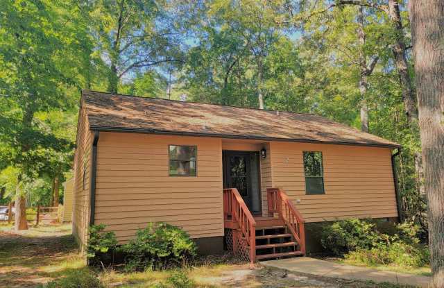 Rancher centrally located in Chesterfield county with a open floor plan photos photos