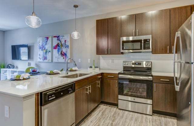 9295 One Deerfield Place Unit C21