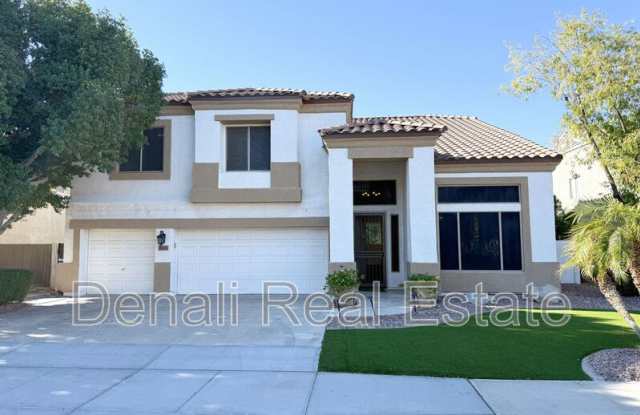 Photo of 1432 S. Apache Drive