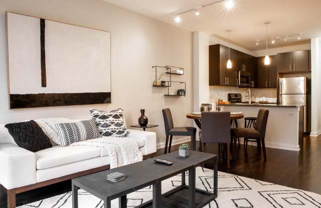 1717 Evanston