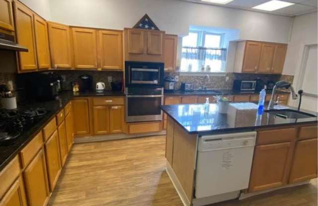 920 North 19th Street - 7