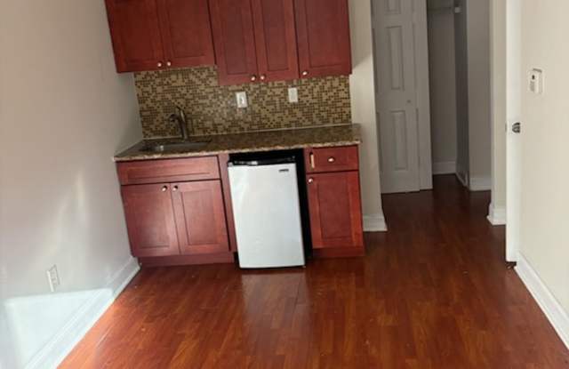 2125 North 19th Street - 1F