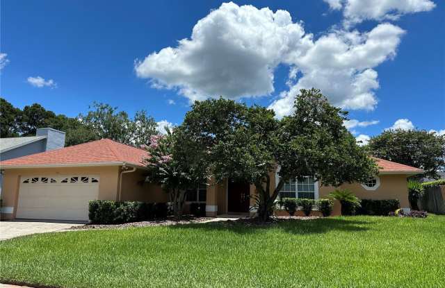 239 N MOUNTS BAY COURT