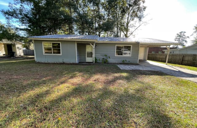 476 Dykes Street - 476 Dykes Street, Hinesville, GA 31313