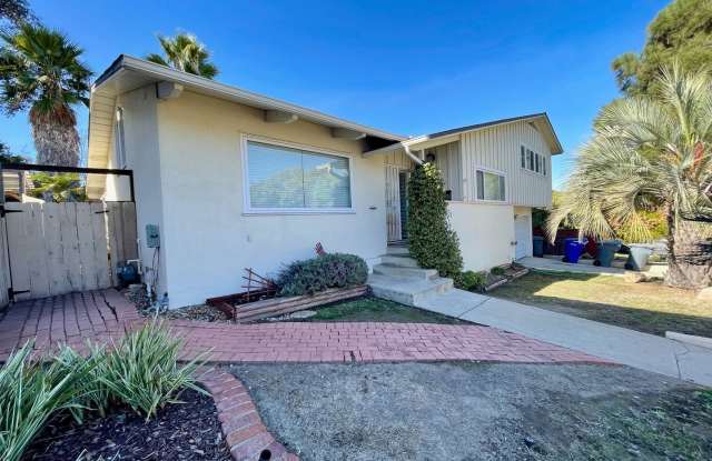 3 Bed-2 Bath Split Level Home in La Mesa