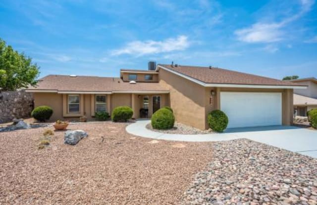 720 Frontier Dr, Las Cruces, NM 88011 - 720 Frontier Dr, Las Cruces, NM 88011